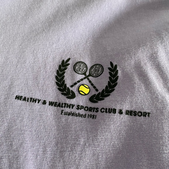 H&M T-Shirt - Picture 2 of 4